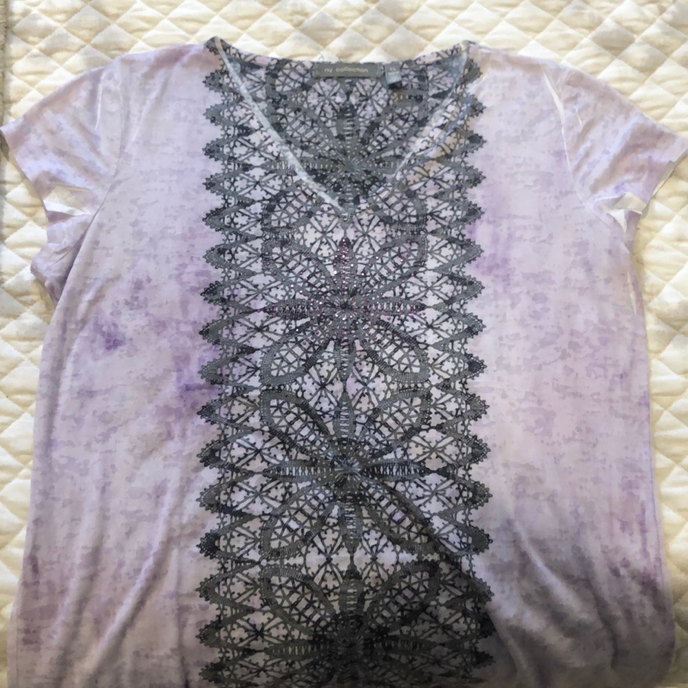 XL purple t-shirt with small beading on front.